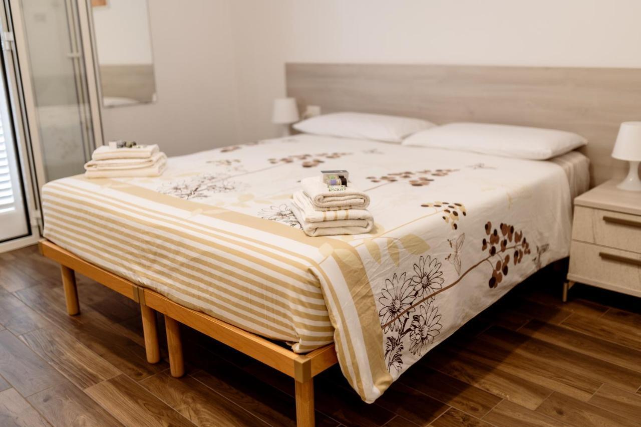 Nonna Vittoria Apartments Mola di Bari Buitenkant foto