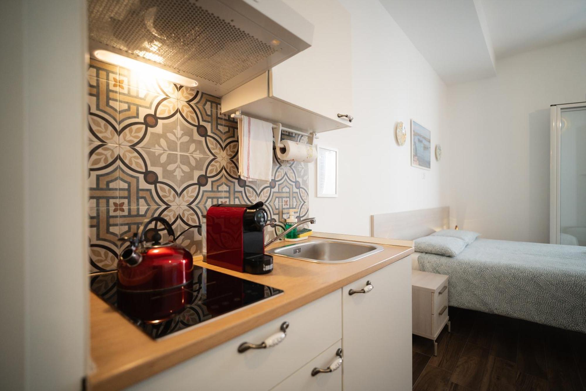 Nonna Vittoria Apartments Mola di Bari Buitenkant foto